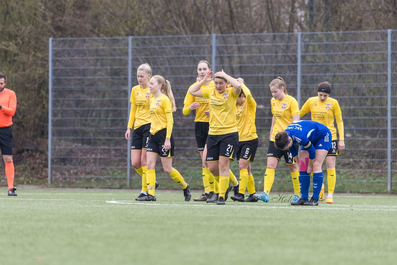 Bild 365 - F SSC Hagen Ahrensburg - SV Frisia Risum-Lindholm : Ergebnis: 1:2